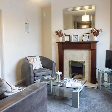 Apartmán Adrian House, Near Hospital, Easy Parking + Garden Carlisle (Cumbria)
