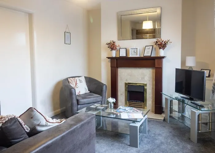 Apartament Adrian House, Near Hospital, Easy Parking + Garden Carlisle (Cumbria)
