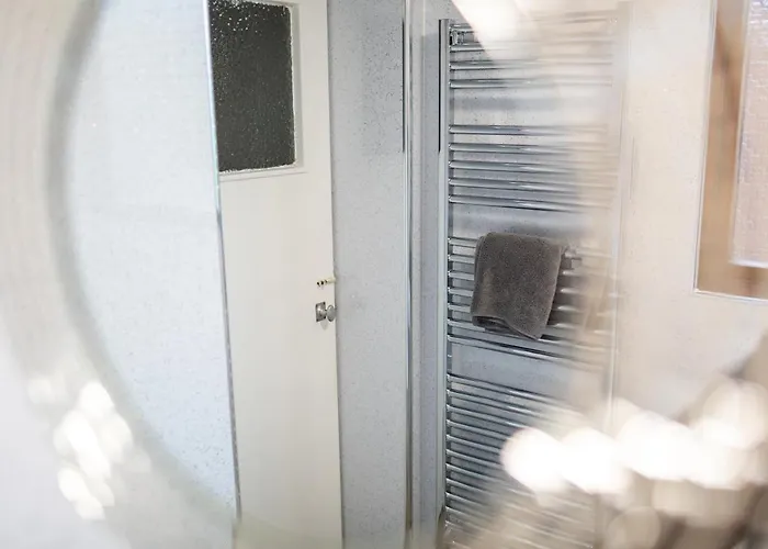 Adrian House, Near Hospital, Easy Parking + Garden * Carlisle (Cumbria)